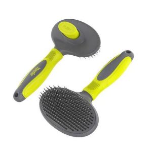 Cepillo quita pelo con botón